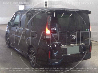 Фото Honda Stepwgn - Japan Life 