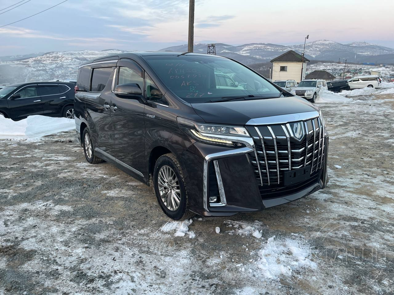 Фото Toyota Alphard - Japan Life 