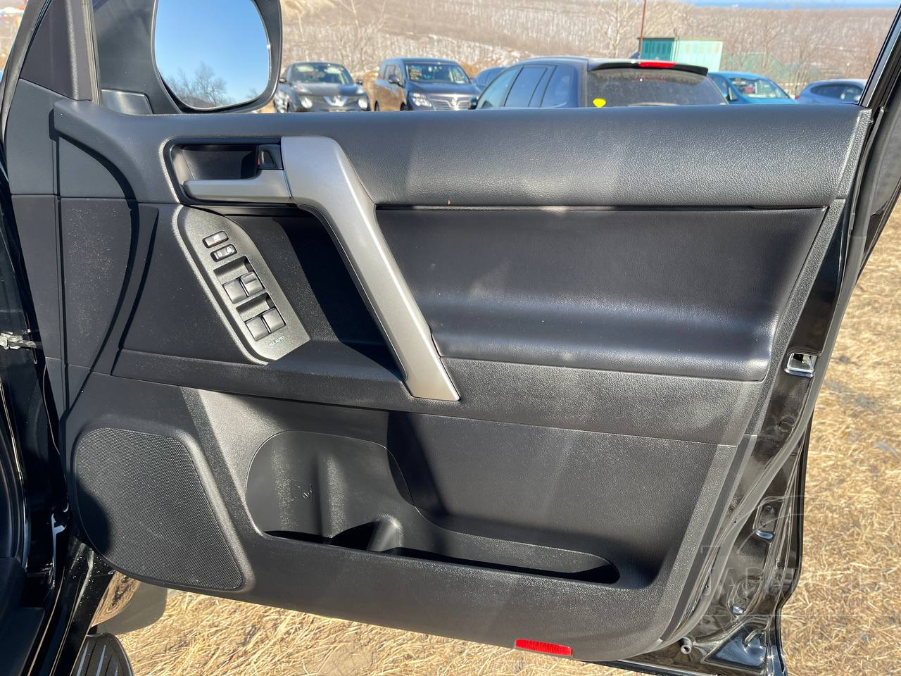 Фото Toyota Land Cruiser Prado - Japan Life 