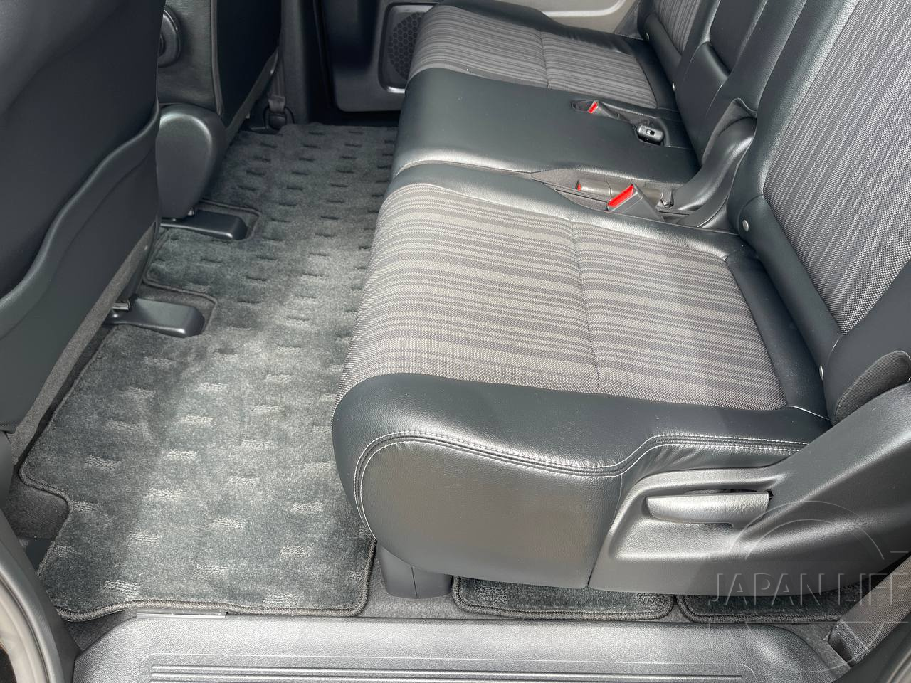 Фото Honda Freed - Japan Life 