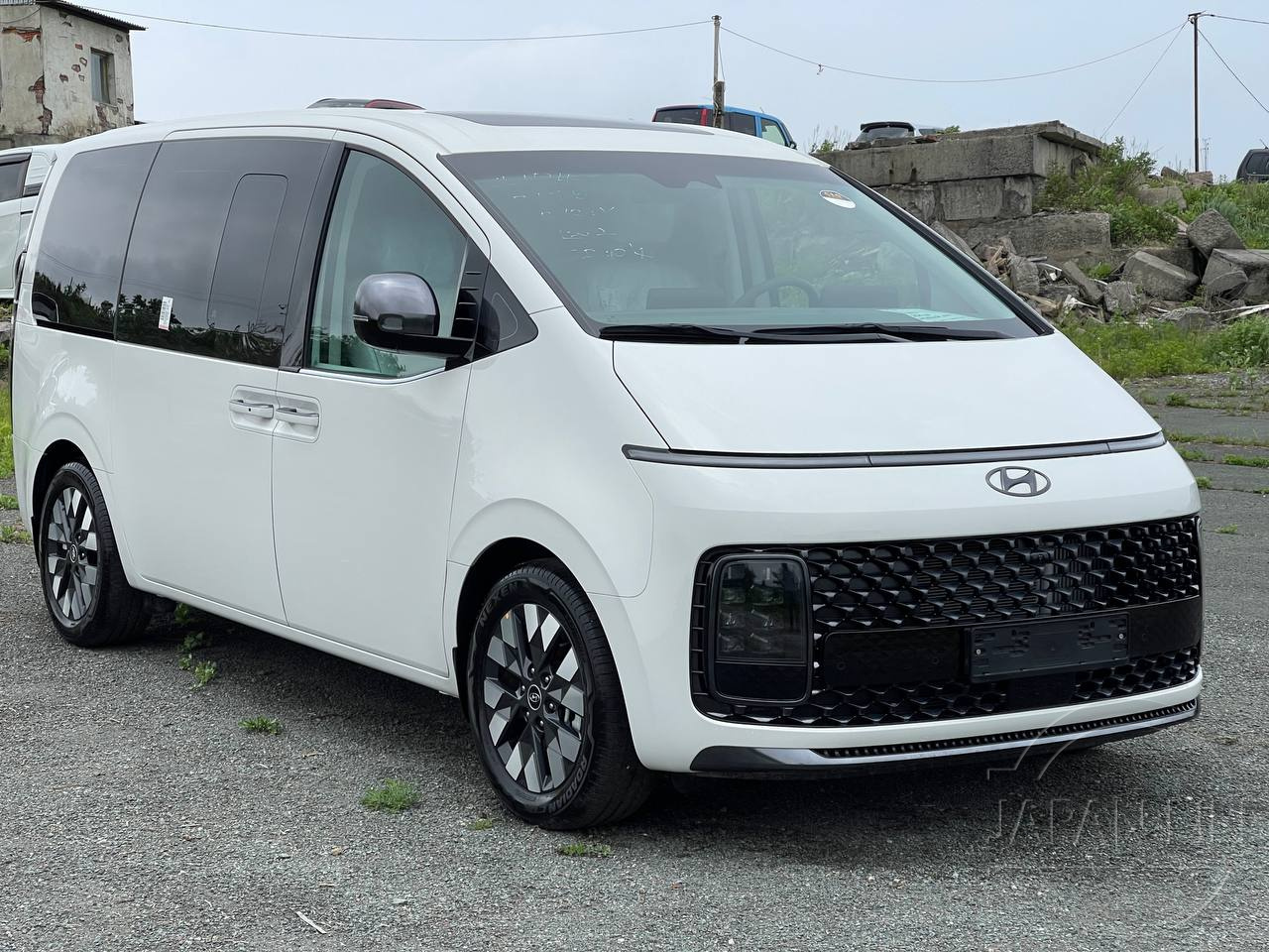 Фото Hyundai Staria - Japan Life 