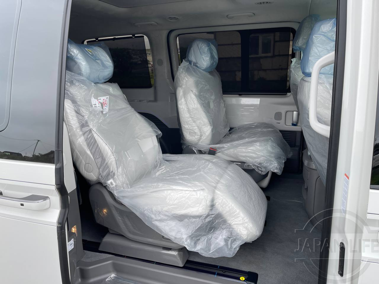 Фото Hyundai Staria - Japan Life 