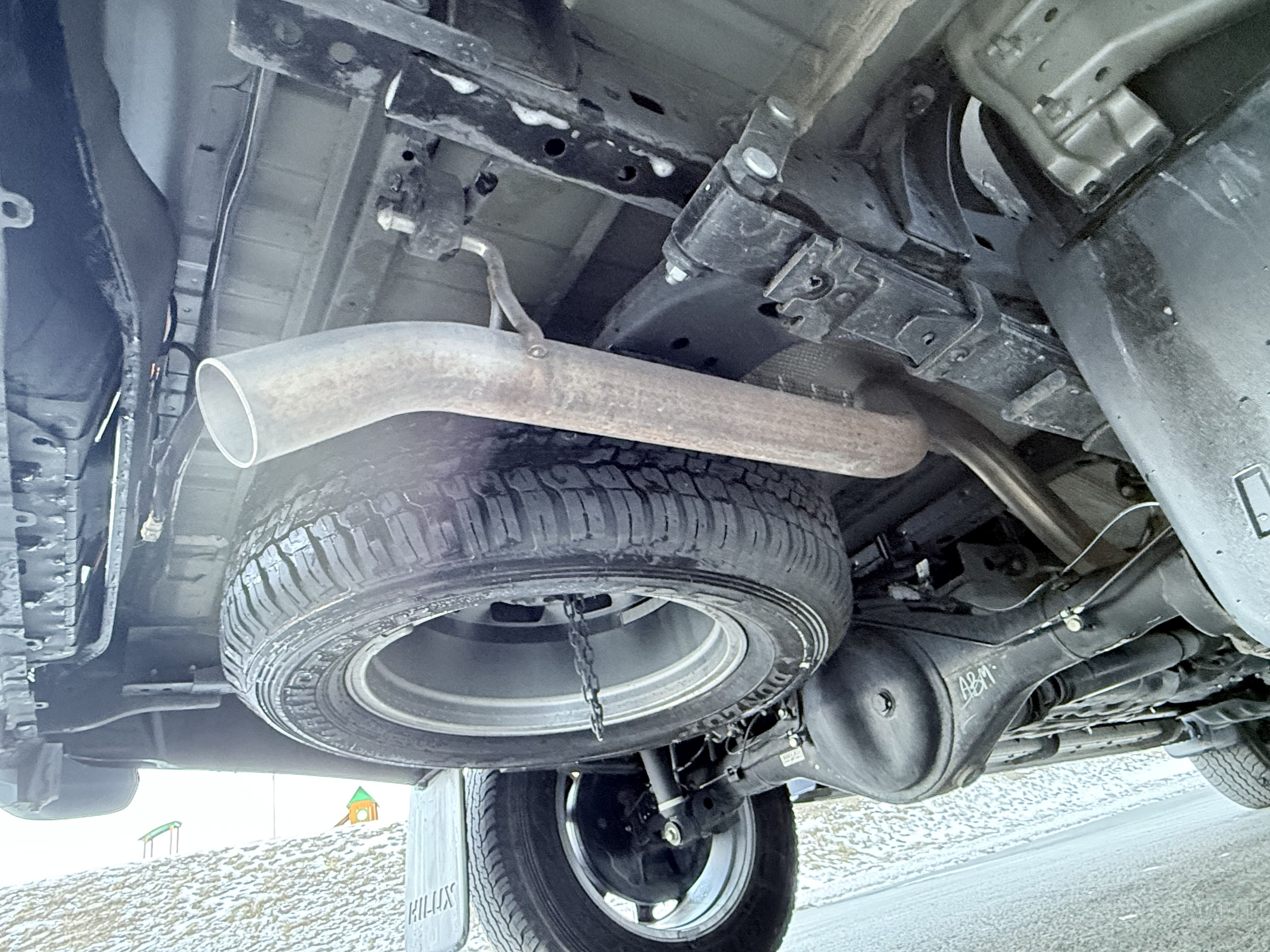 Фото Toyota Hilux - Japan Life 