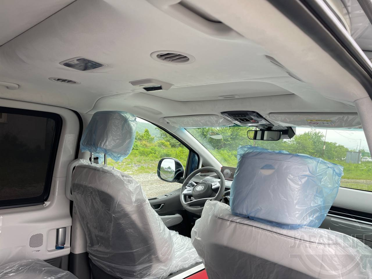 Фото Hyundai Staria - Japan Life 