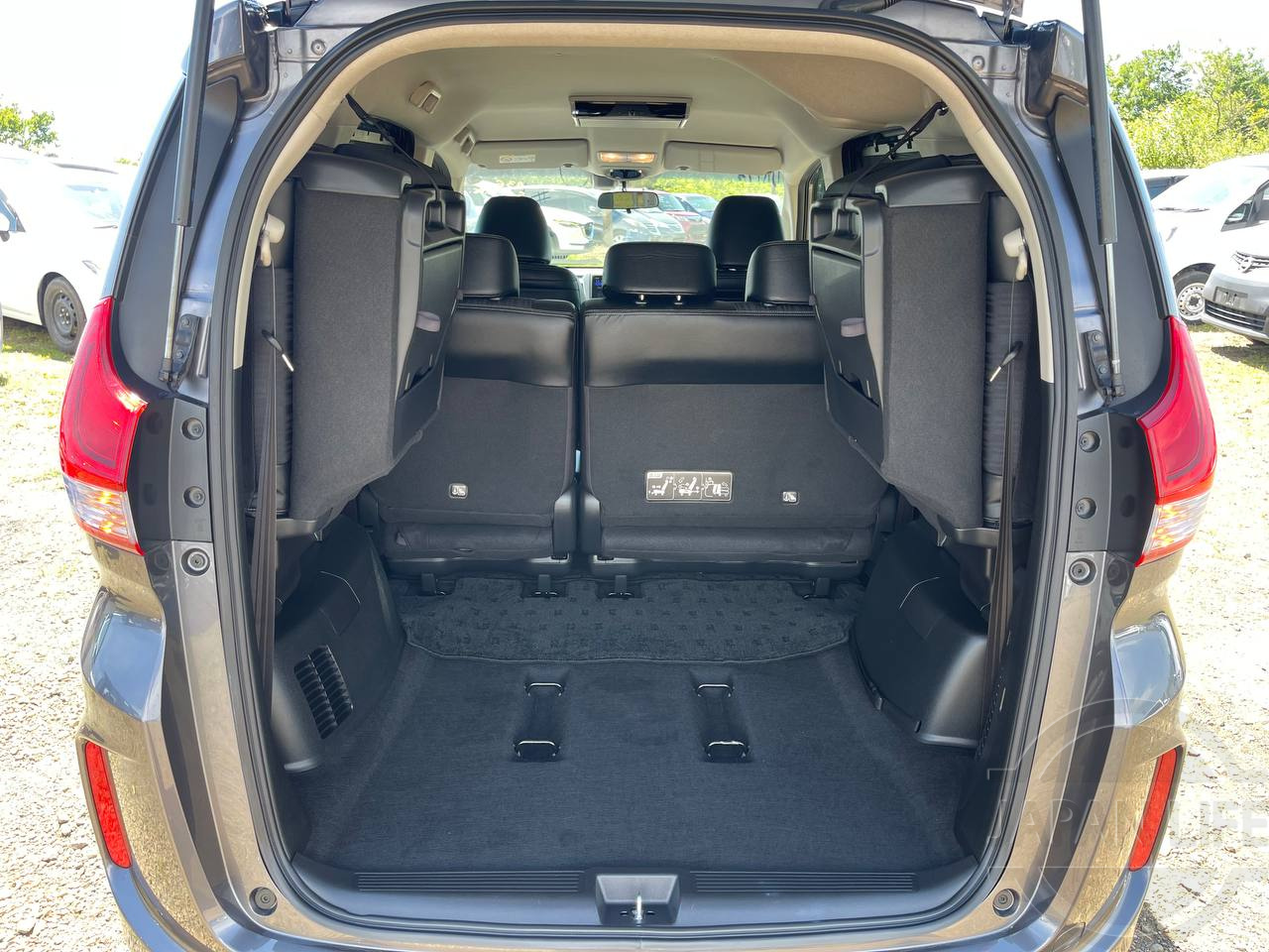 Фото Honda Freed - Japan Life 