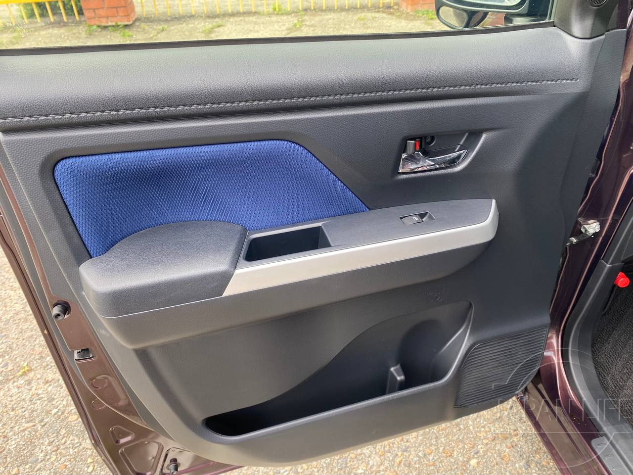 Фото Toyota Tank - Japan Life 