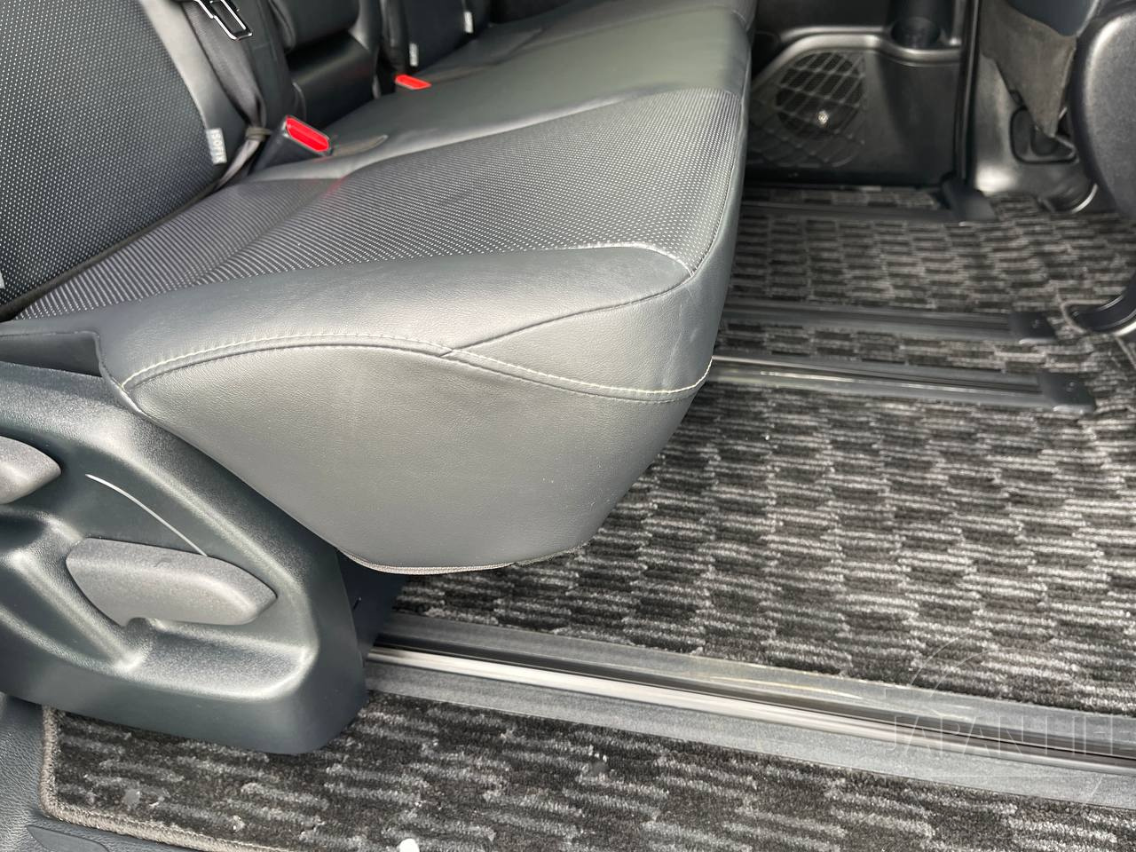 Фото Toyota Esquire - Japan Life 