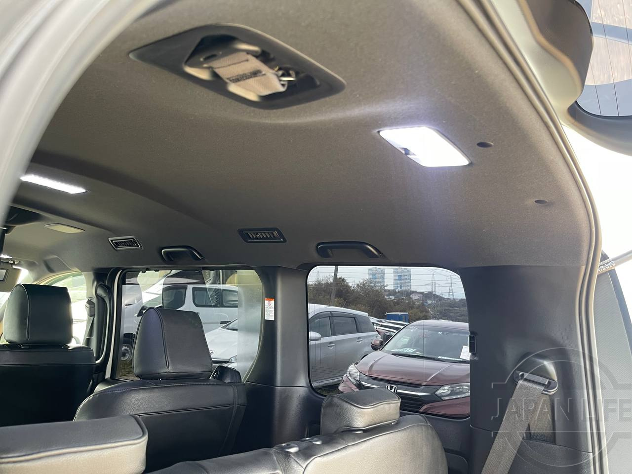 Фото Toyota Noah - Japan Life 