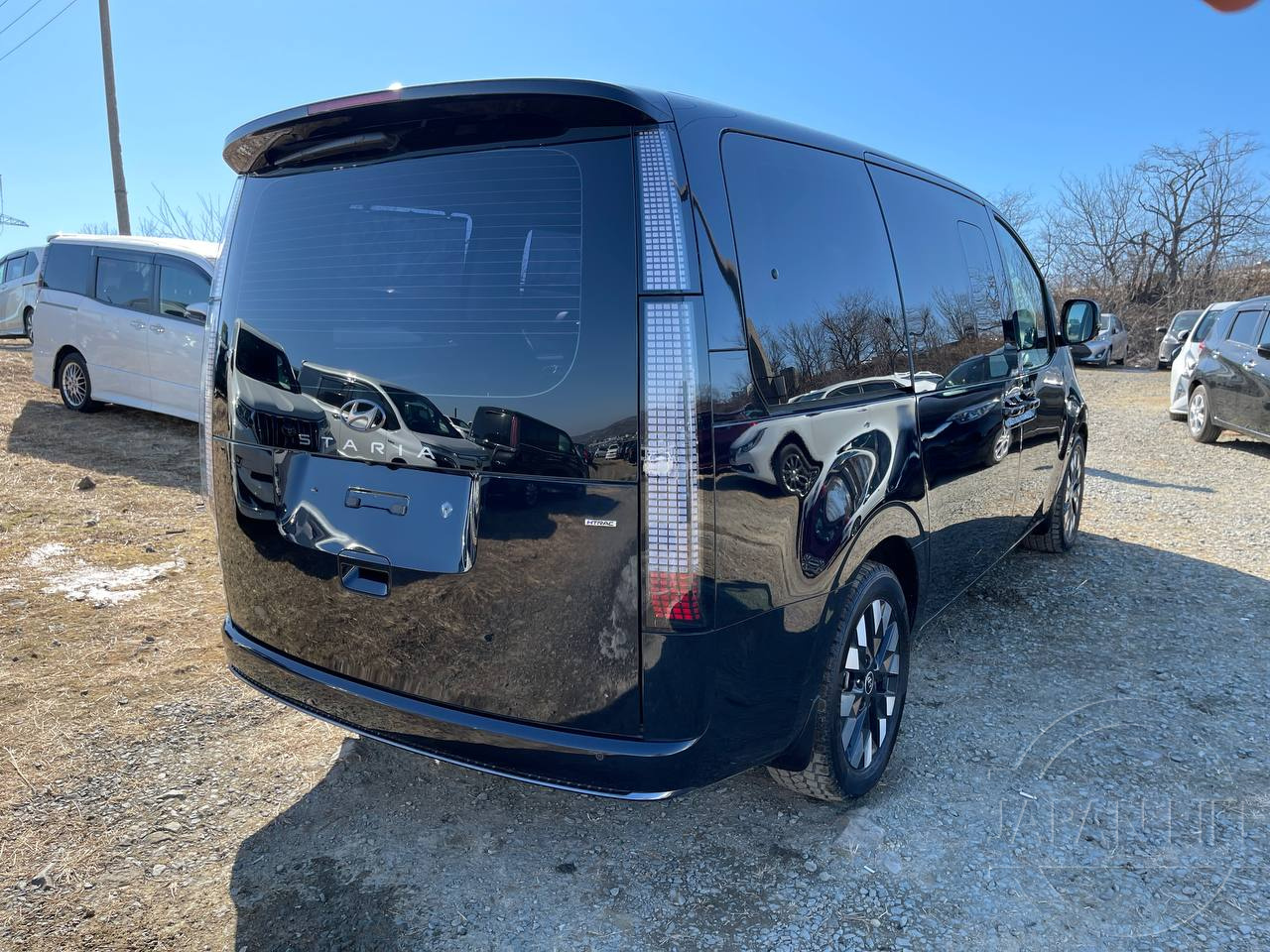 Фото Hyundai Staria - Japan Life 