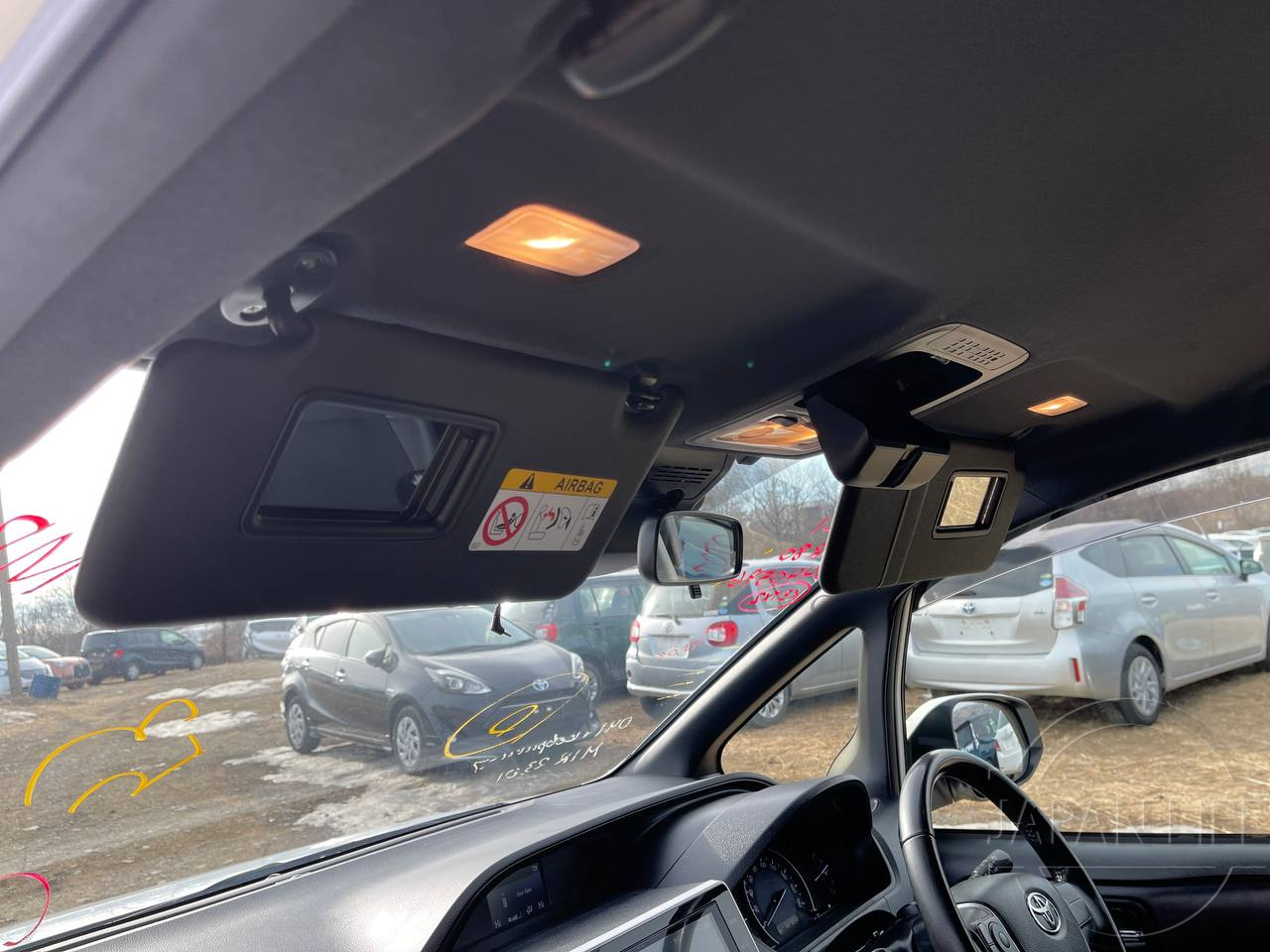 Фото Toyota Noah - Japan Life 