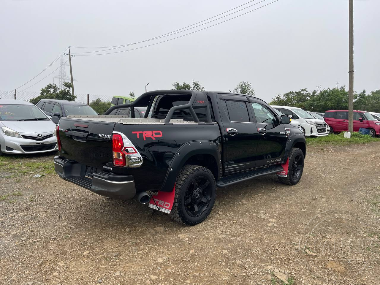 Фото Toyota Hilux - Japan Life 