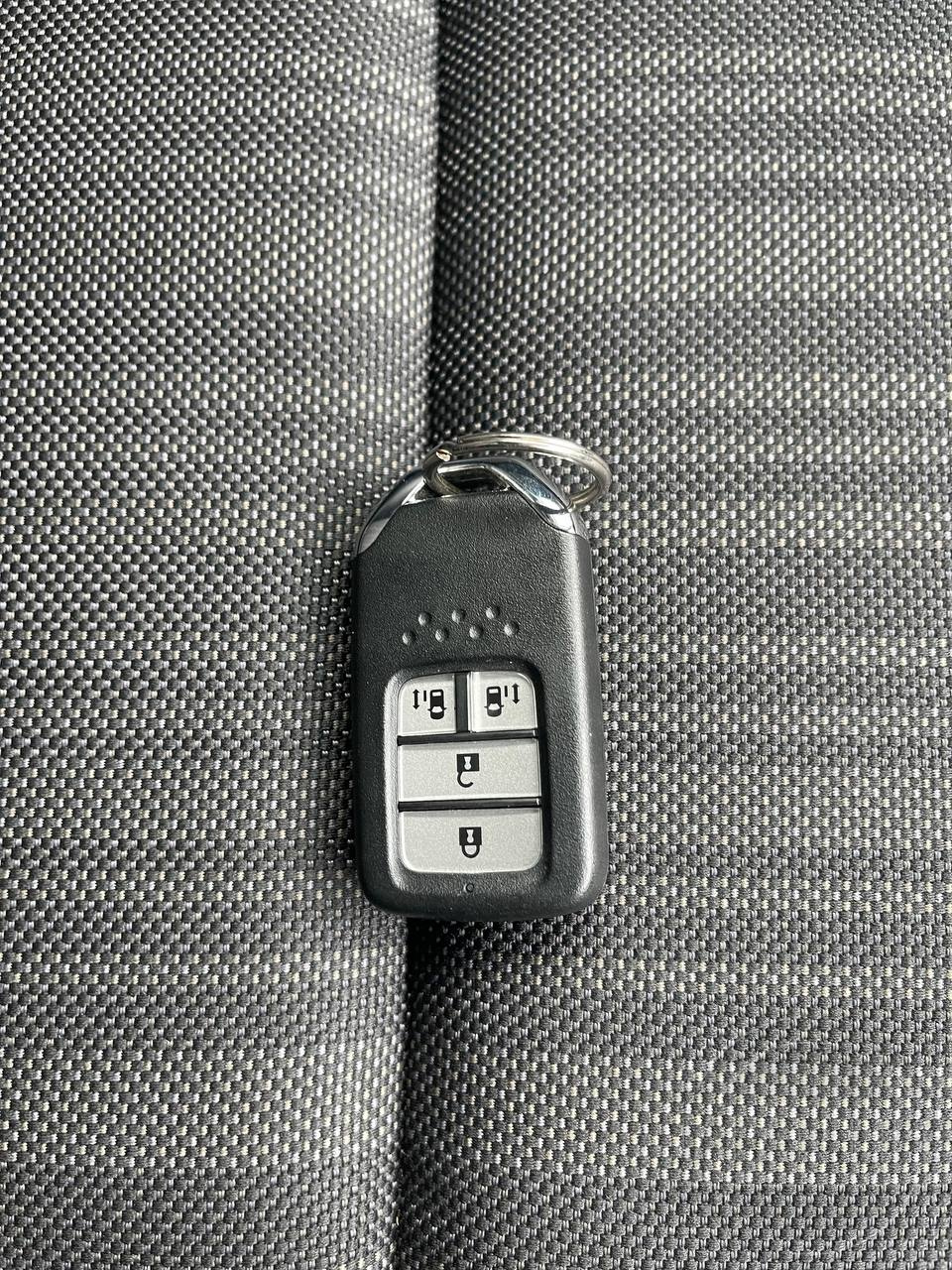 Фото Honda Freed - Japan Life 