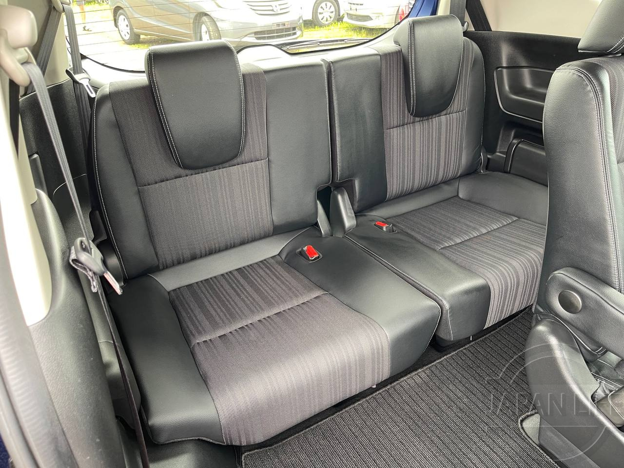 Фото Honda Freed - Japan Life 