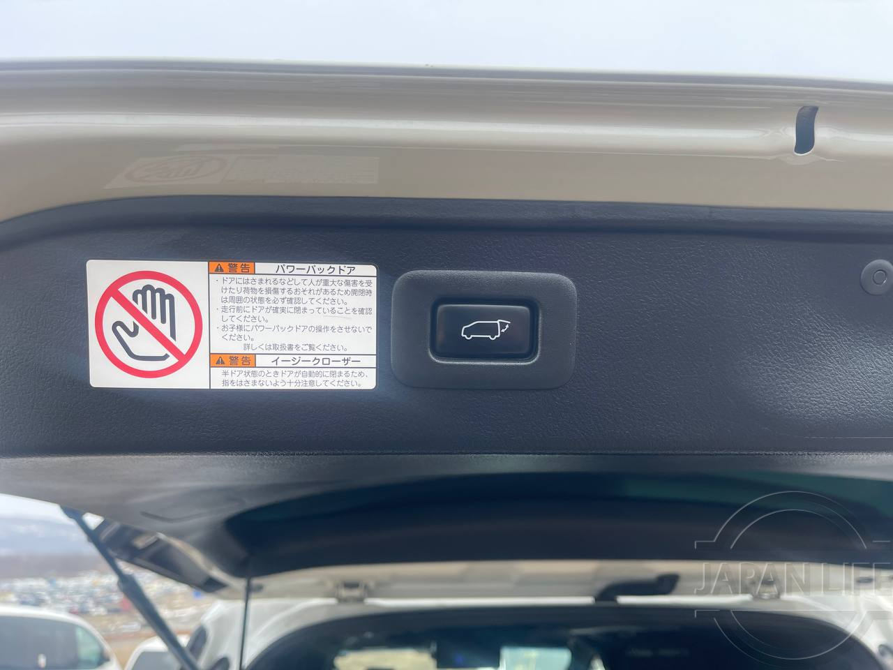 Фото Toyota Alphard - Japan Life 