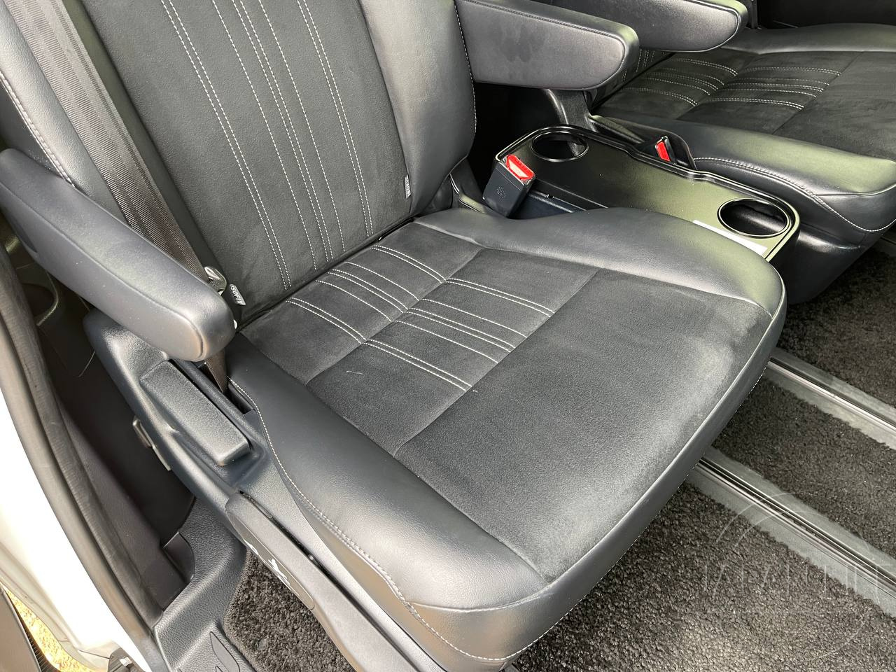 Фото Toyota Esquire - Japan Life 