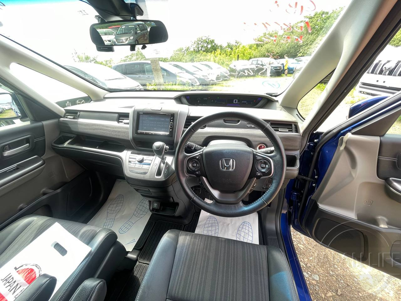 Фото Honda Freed - Japan Life 
