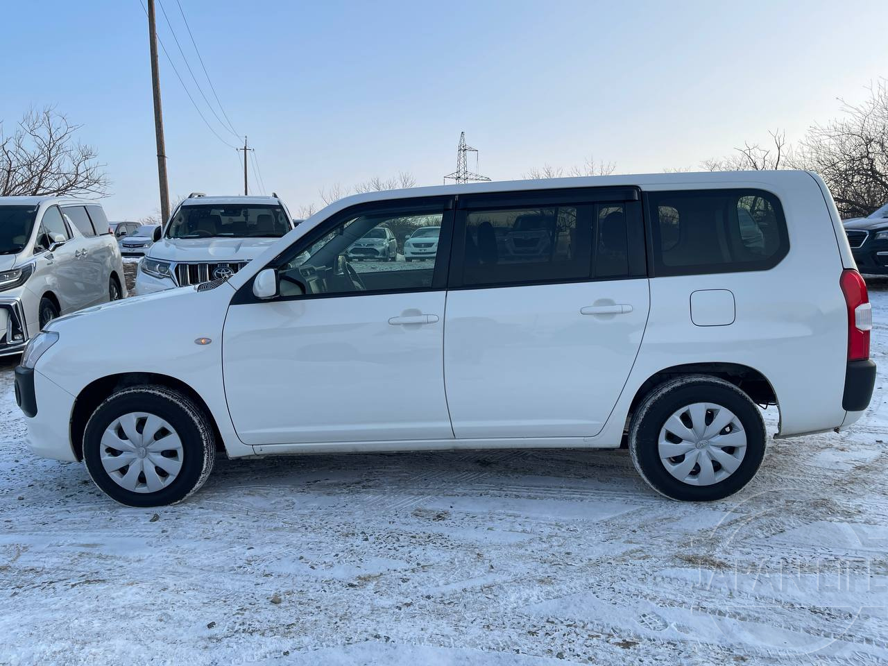 Фото Toyota Succeed - Japan Life 