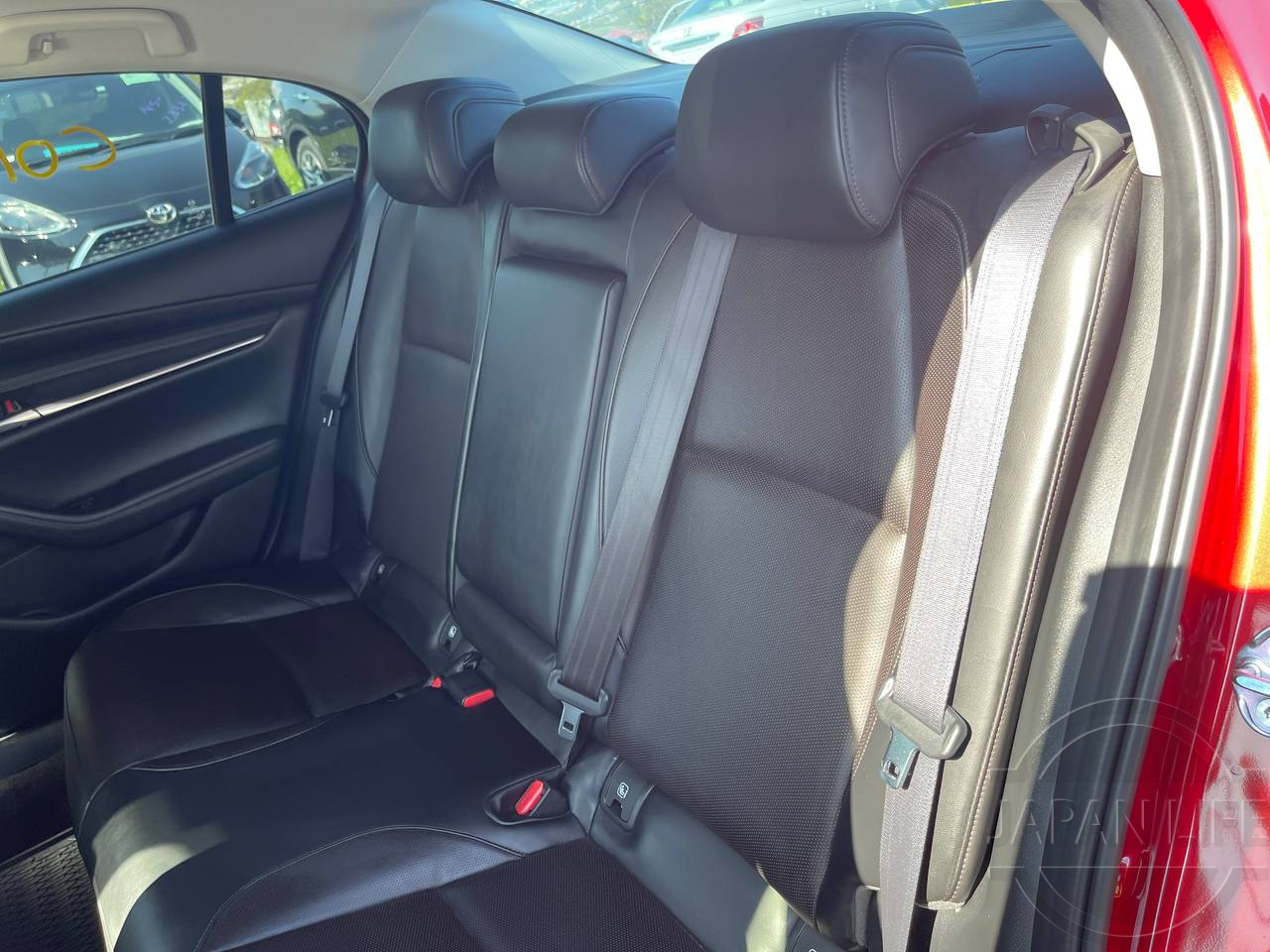 Фото Mazda Mazda3 - Japan Life 