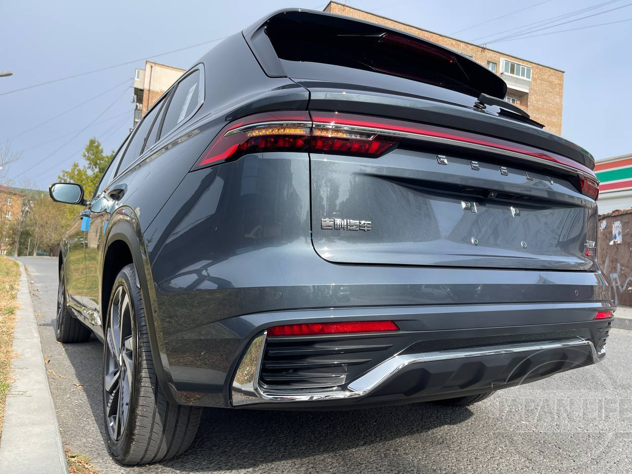 Фото Geely Monjaro - Japan Life 