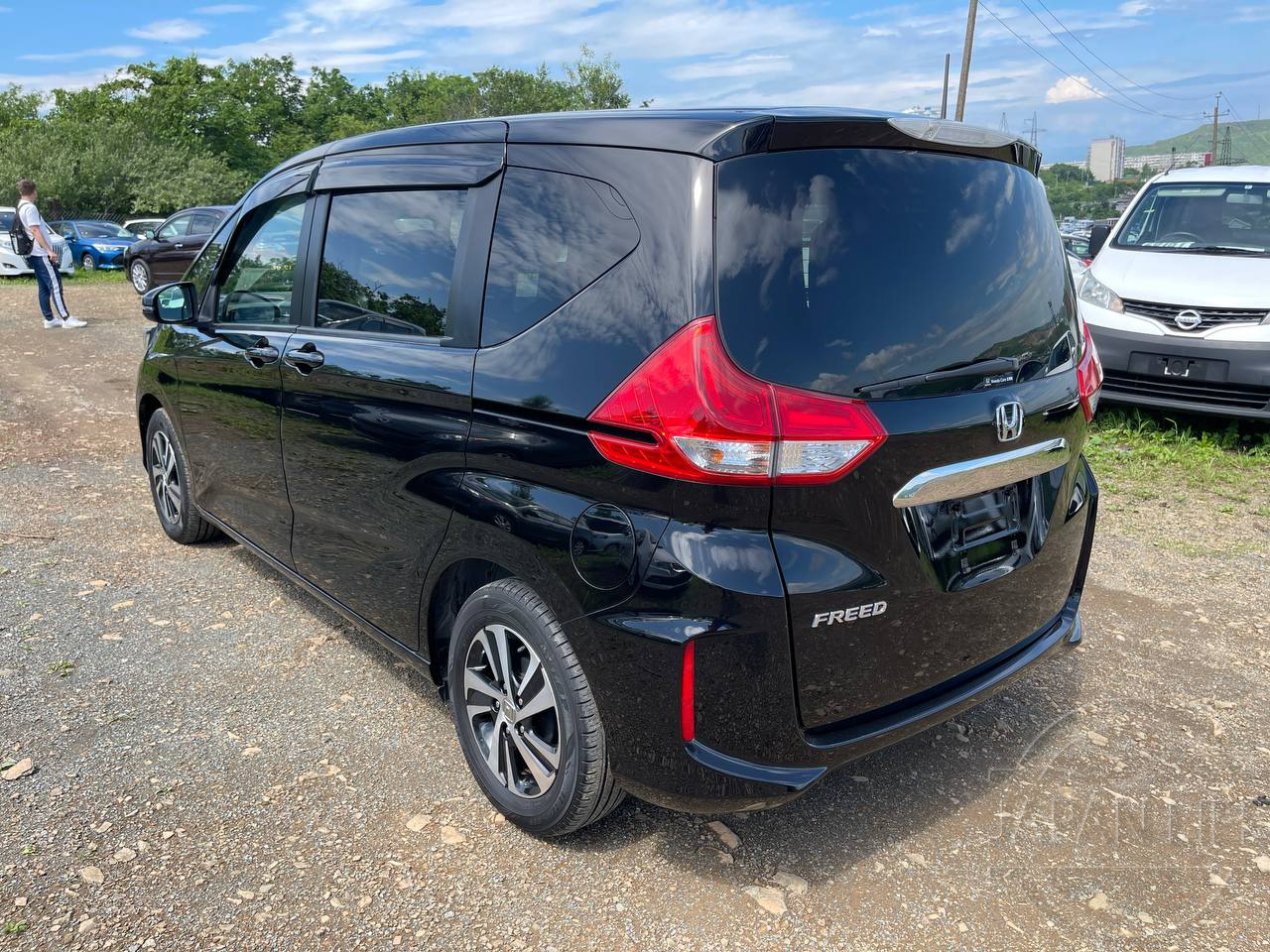 Фото Honda Freed - Japan Life 
