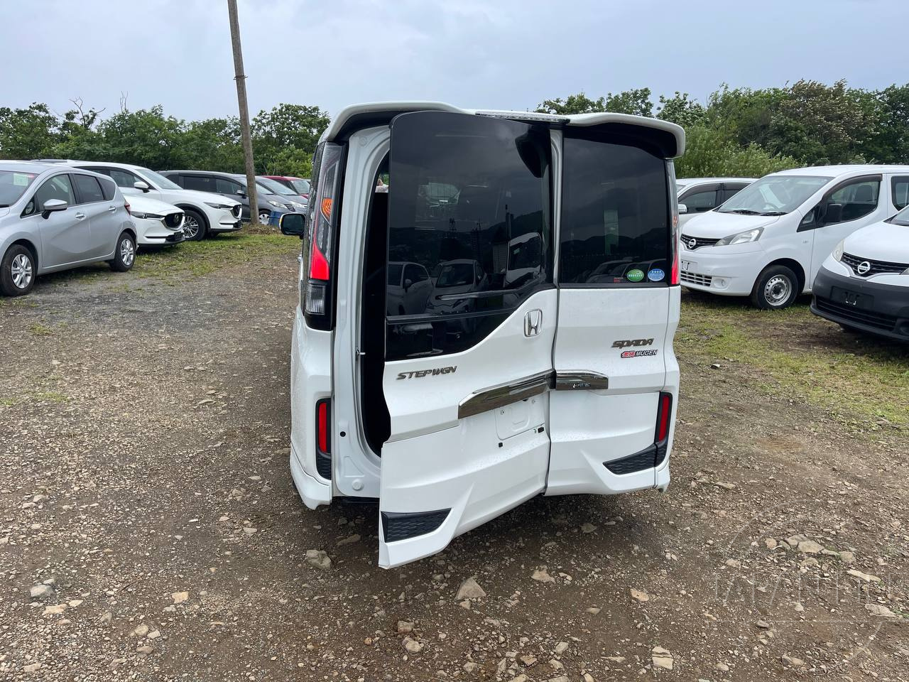 Фото Honda Stepwgn - Japan Life 