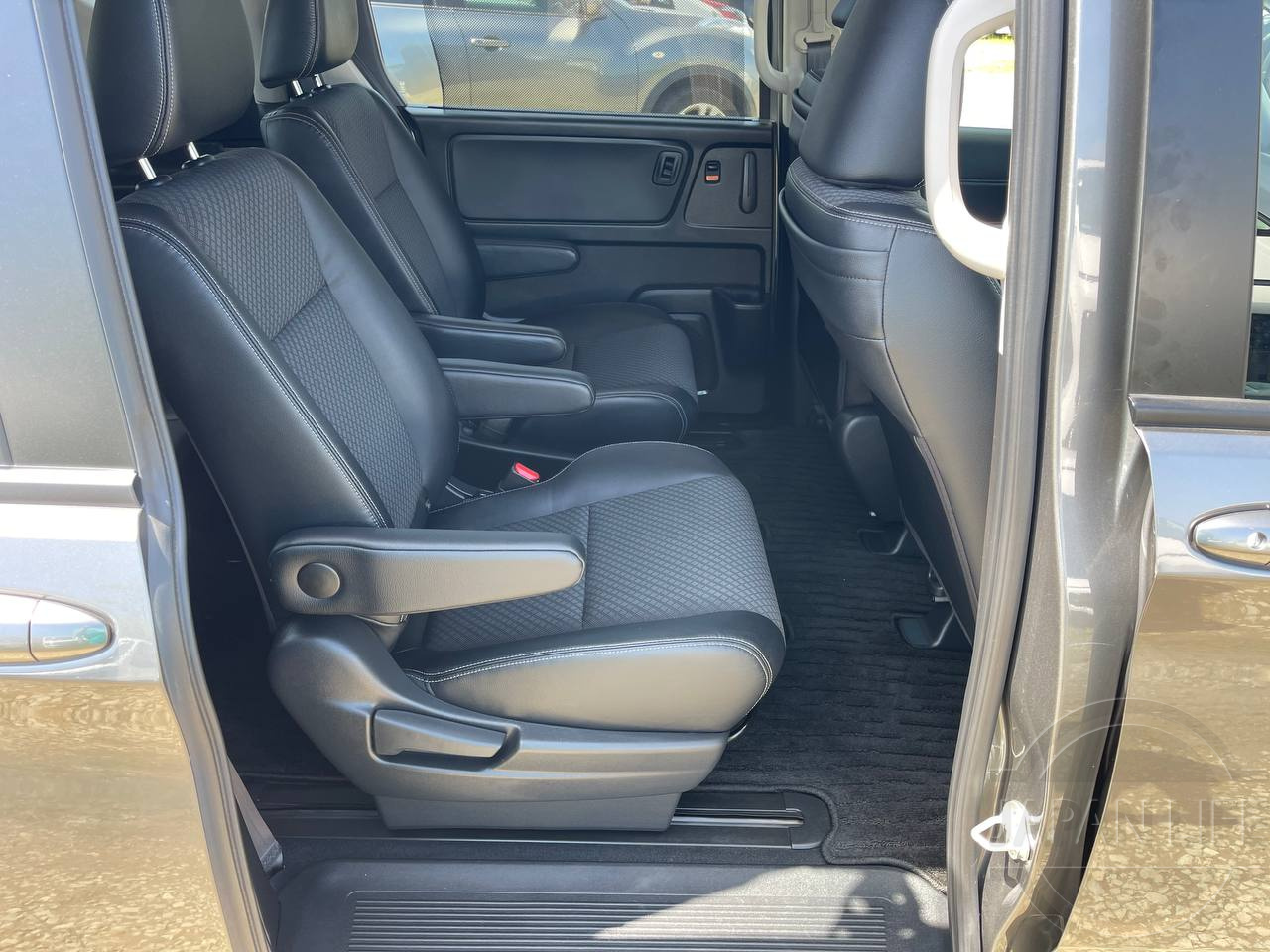 Фото Honda Freed - Japan Life 