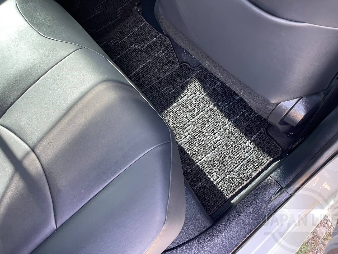 Фото Toyota Prius - Japan Life 