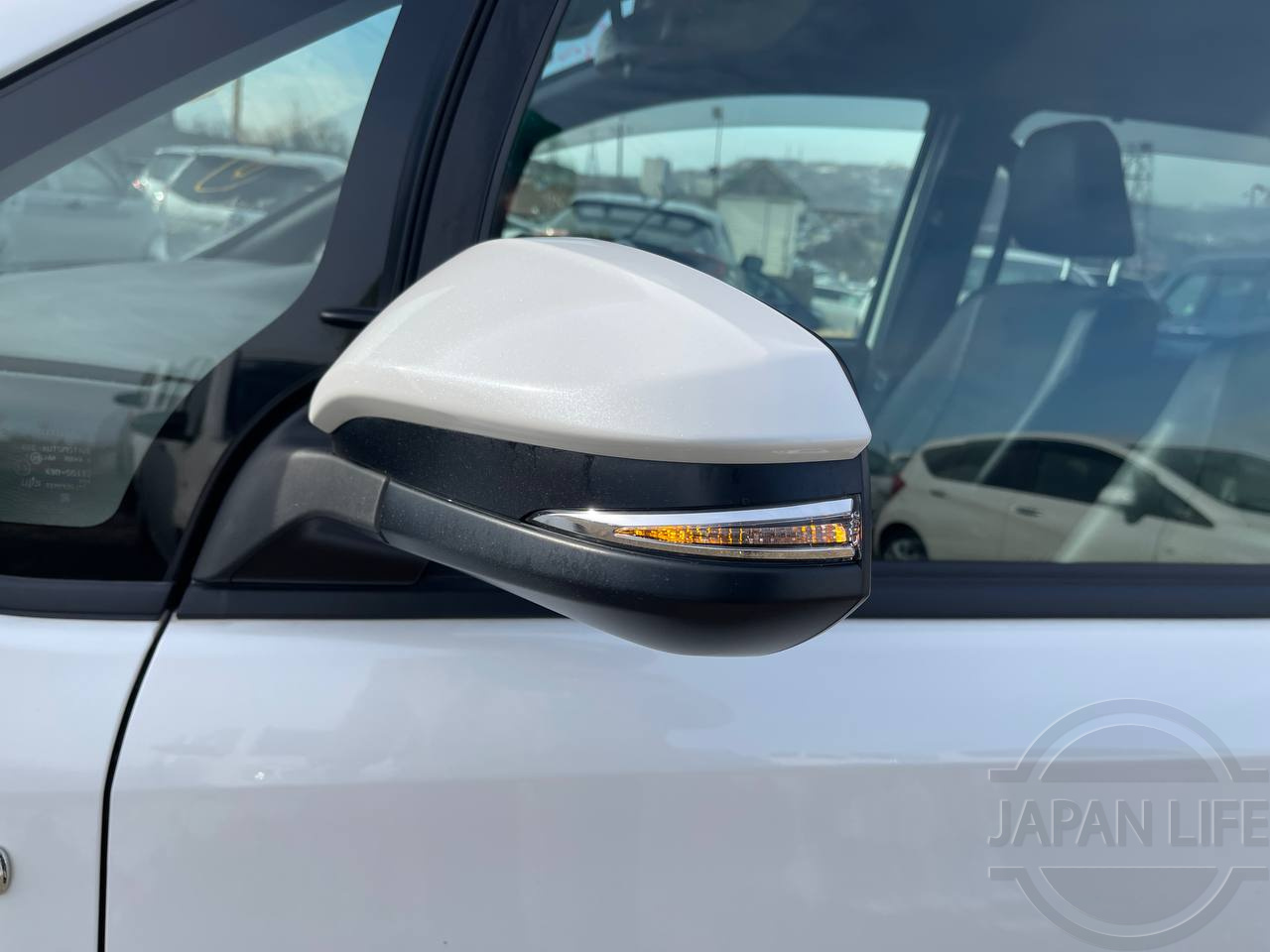 Фото Toyota Noah - Japan Life 