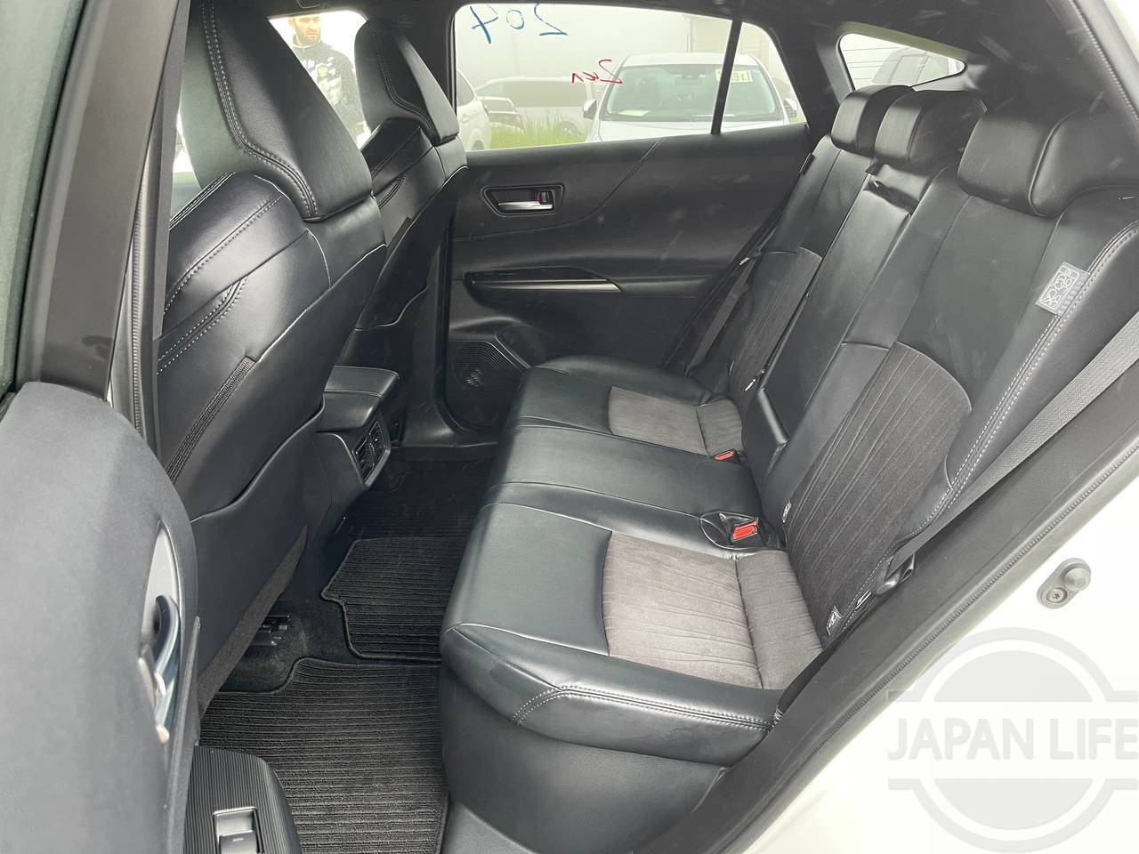 Фото Toyota Harrier - Japan Life 