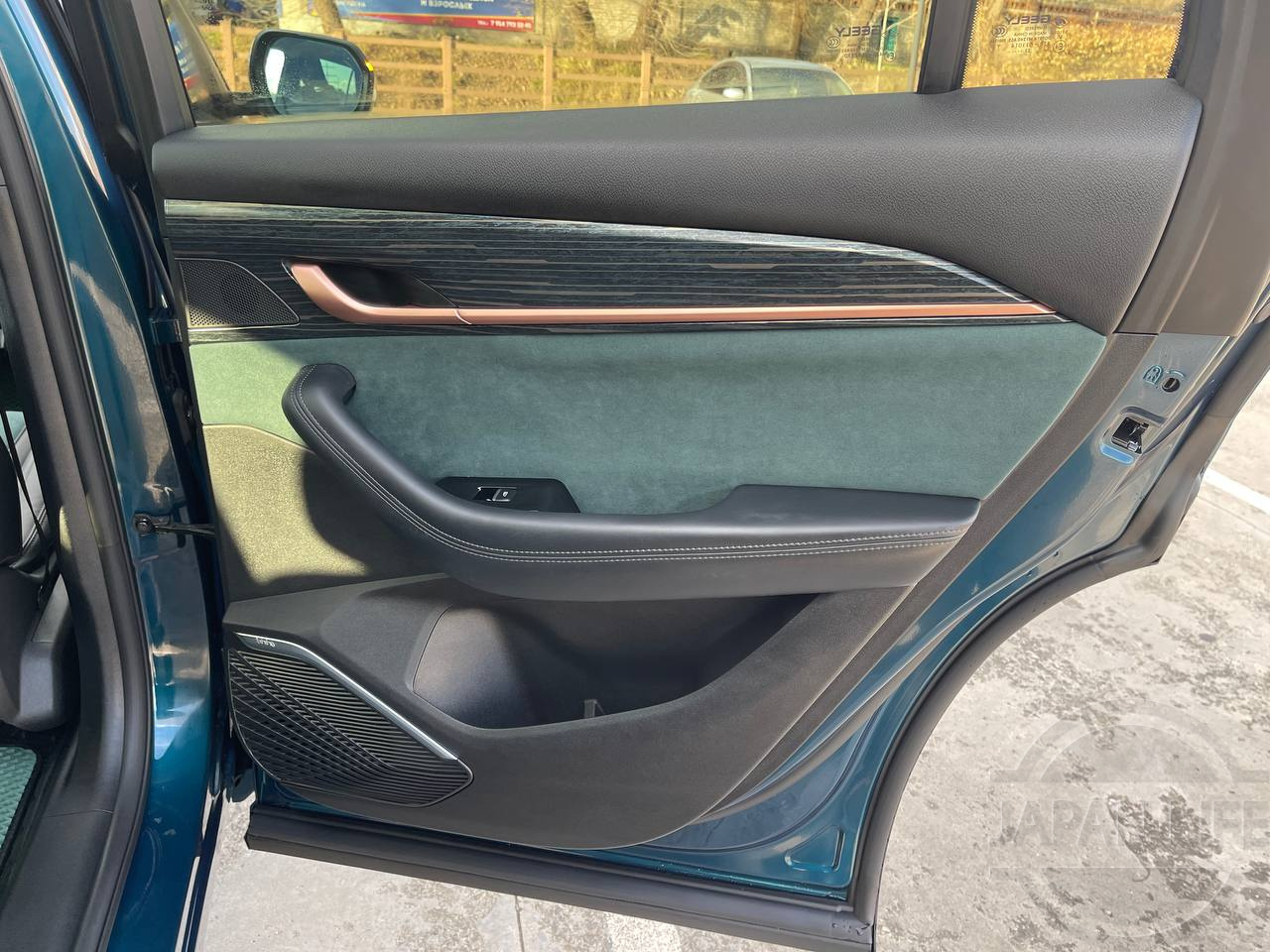 Фото Geely Monjaro - Japan Life 