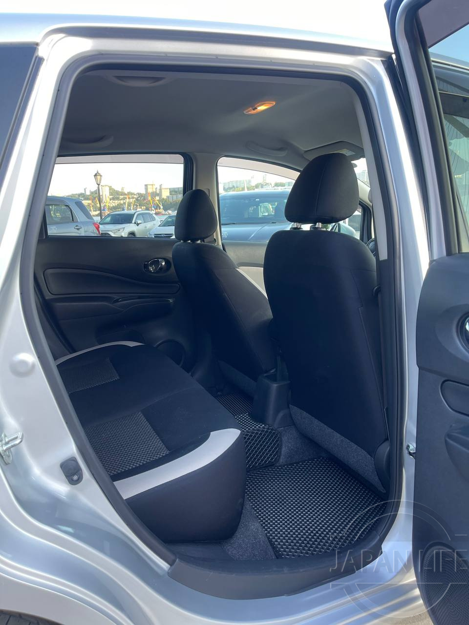 Фото Nissan Note - Japan Life 