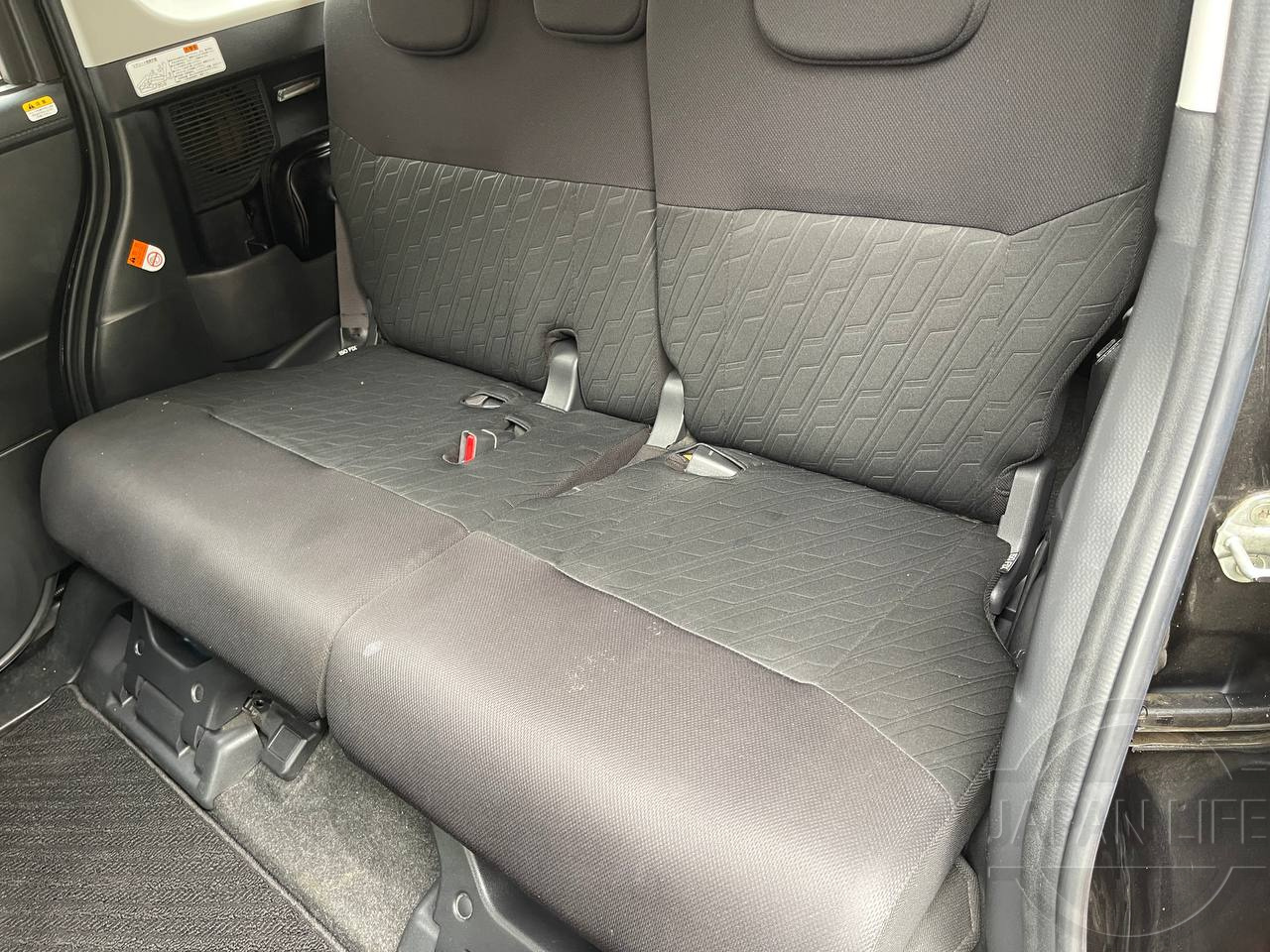 Фото Toyota Tank - Japan Life 