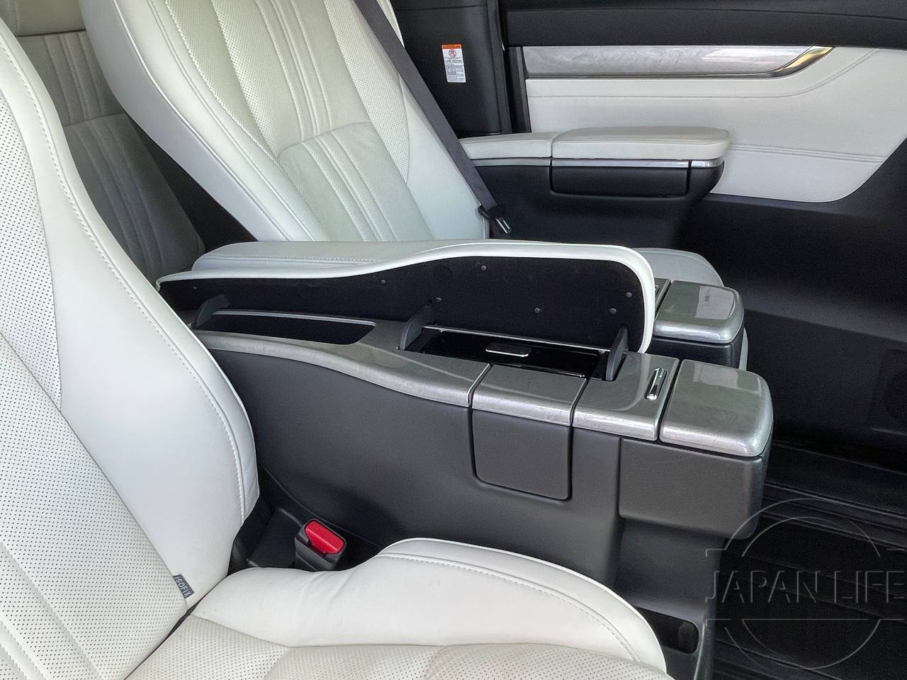 Фото Toyota Alphard - Japan Life 