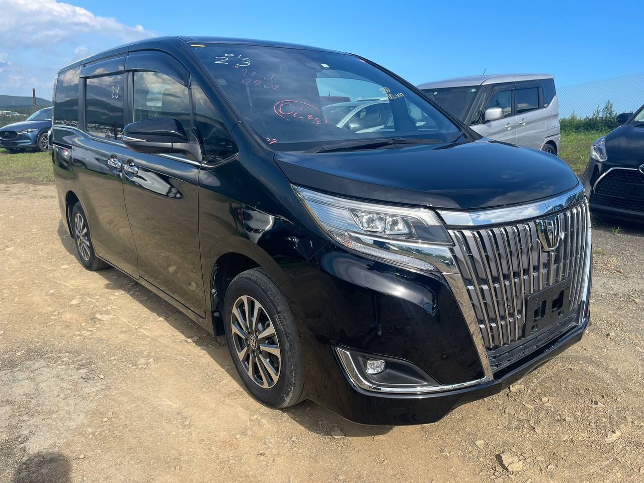 Фото Toyota Esquire - Japan Life 