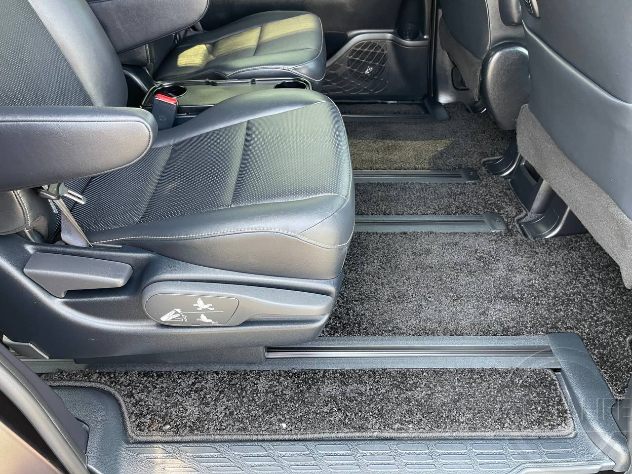 Фото Toyota Esquire - Japan Life 