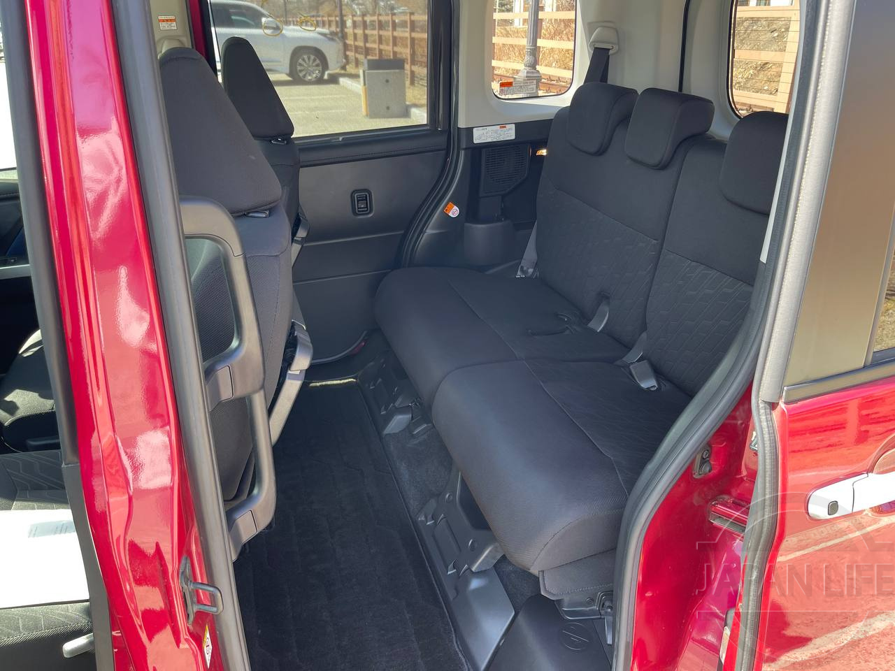 Фото Toyota Roomy - Japan Life 