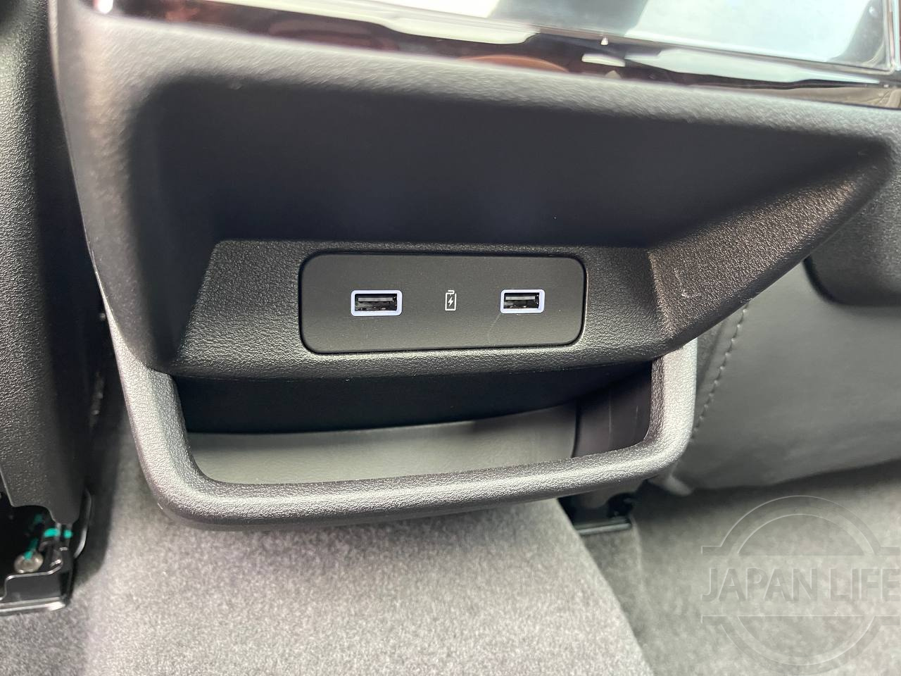 Фото Geely Monjaro - Japan Life 