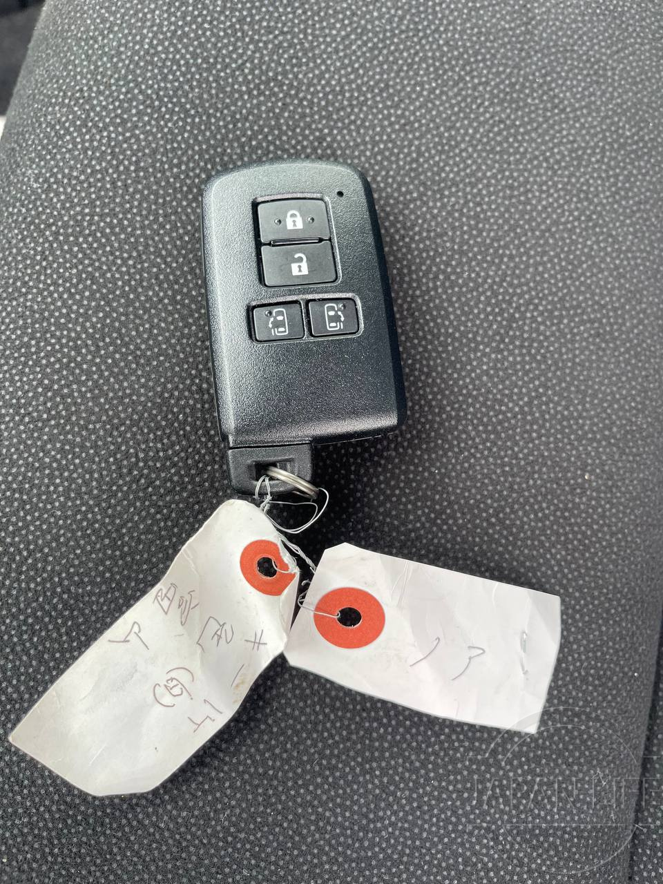 Фото Toyota Noah - Japan Life 