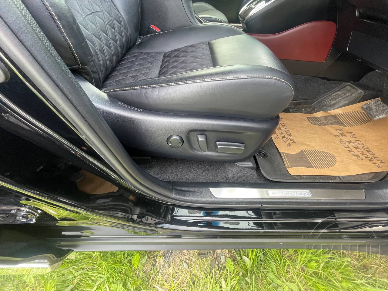 Фото Toyota Harrier - Japan Life 