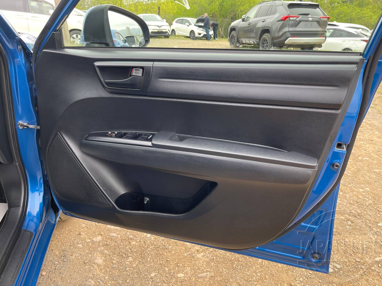 Фото Toyota Corolla Fielder - Japan Life 