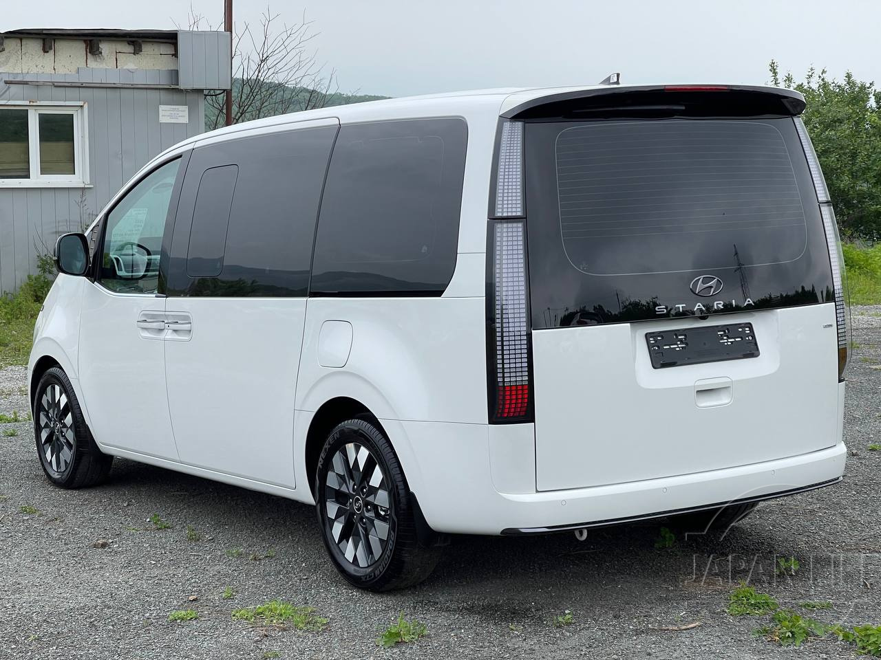 Фото Hyundai Staria - Japan Life 