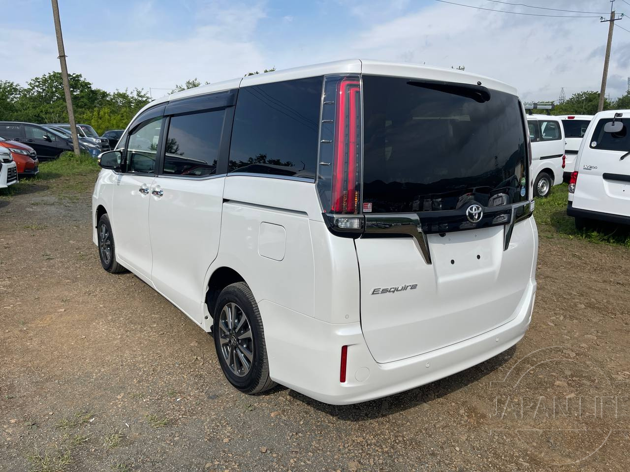 Фото Toyota Esquire - Japan Life 