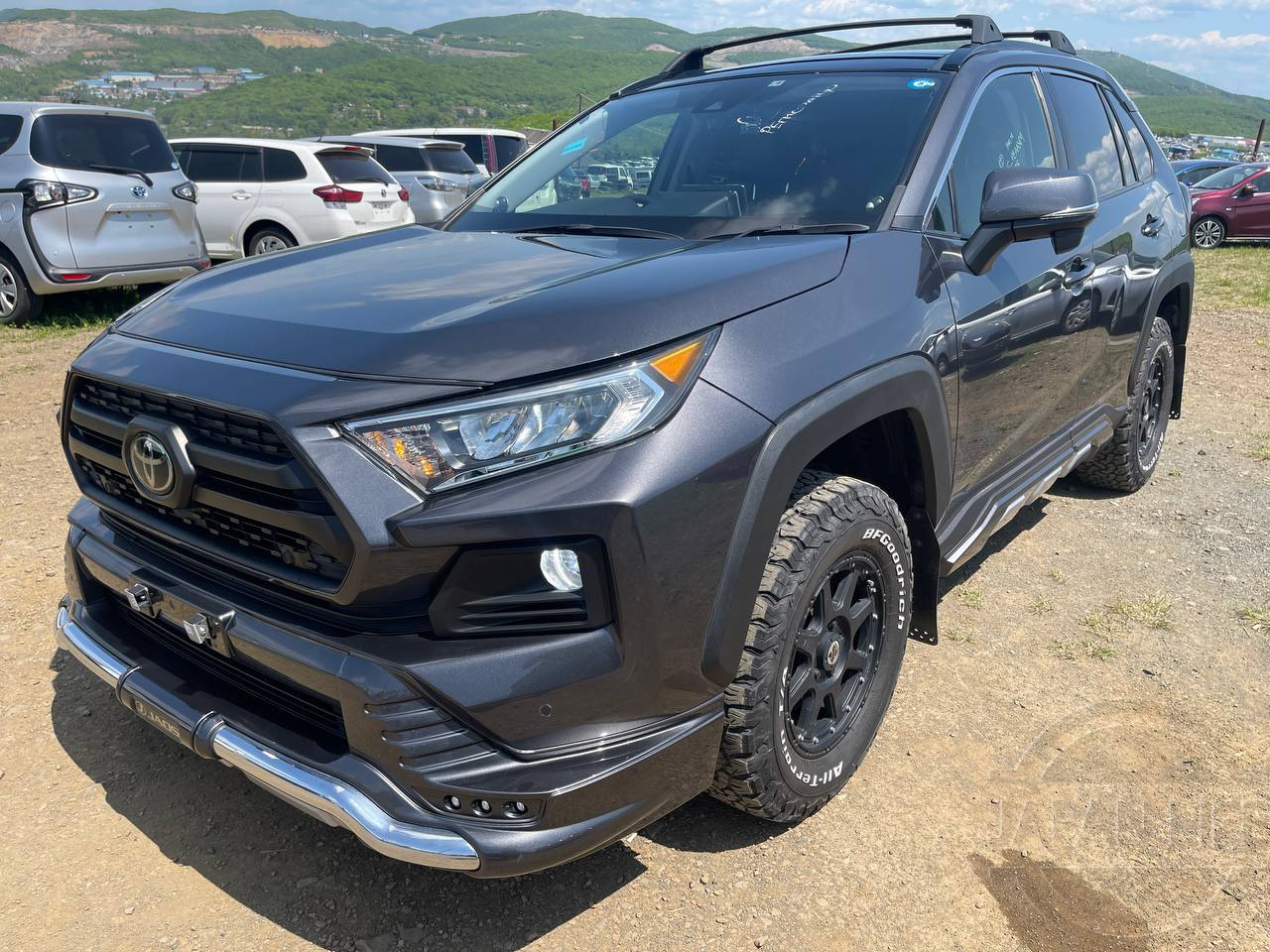 Фото Toyota RAV4 - Japan Life 