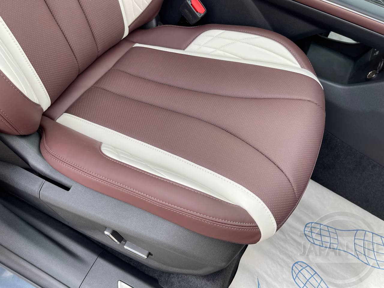 Фото Geely Monjaro - Japan Life 