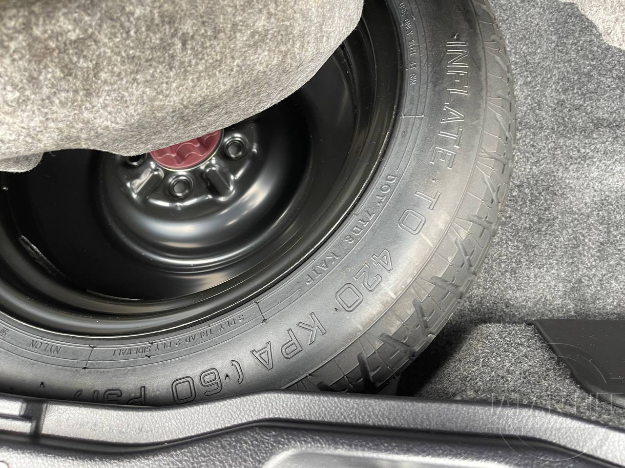 Фото Toyota Noah - Japan Life 