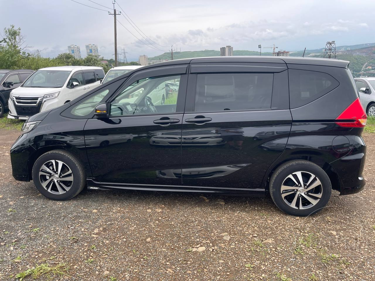 Фото Honda Freed - Japan Life 