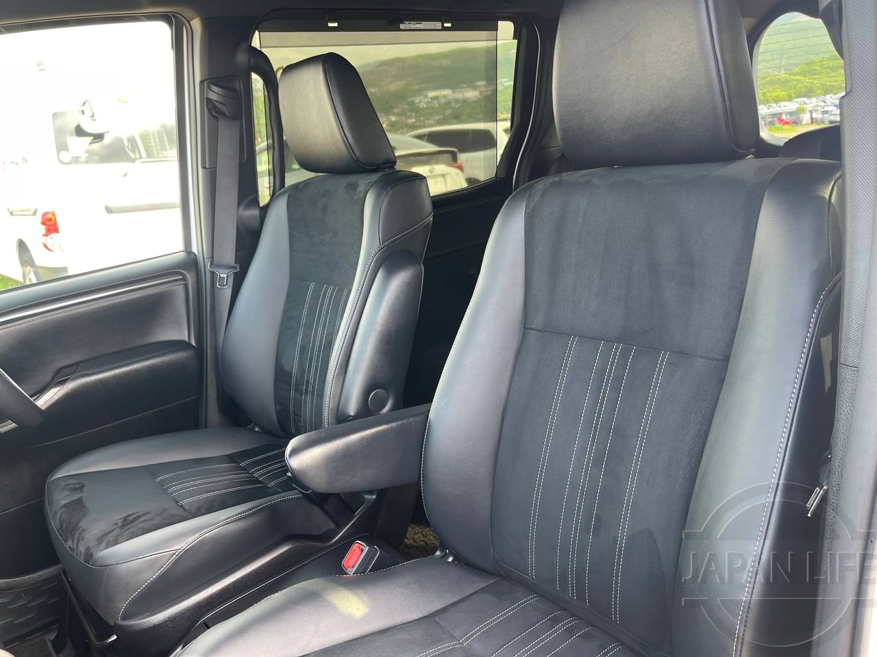 Фото Toyota Esquire - Japan Life 