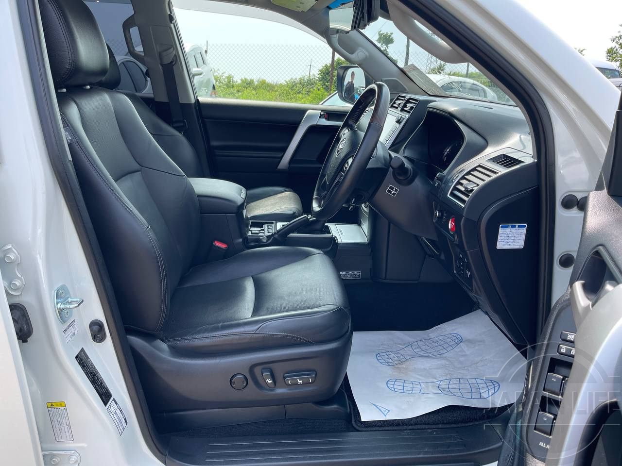 Фото Toyota Land Cruiser Prado - Japan Life 