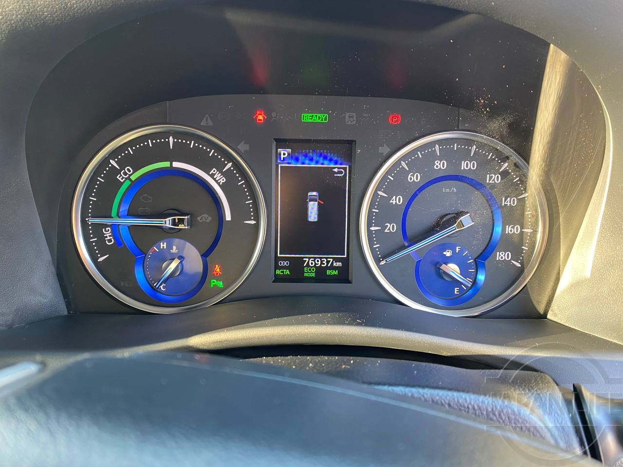 Фото Toyota Alphard - Japan Life 