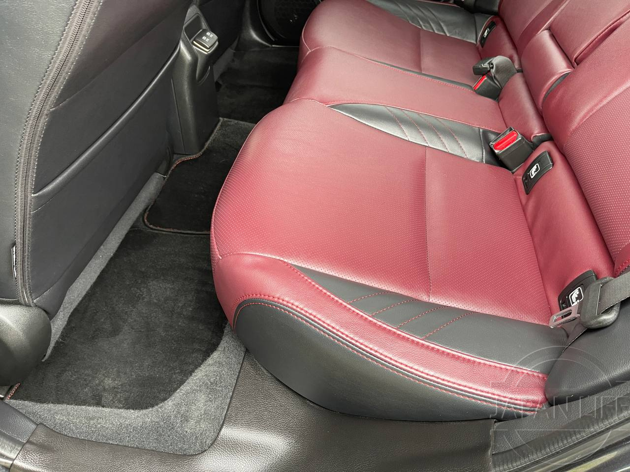 Фото Subaru Levorg - Japan Life 